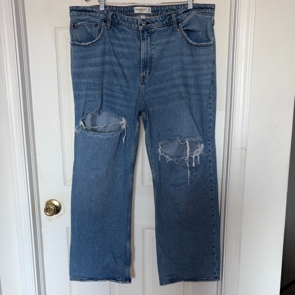 Abercrombie & Fitch The 90’s Relaxed Curve Love High Rise Jeans Blue Size 20